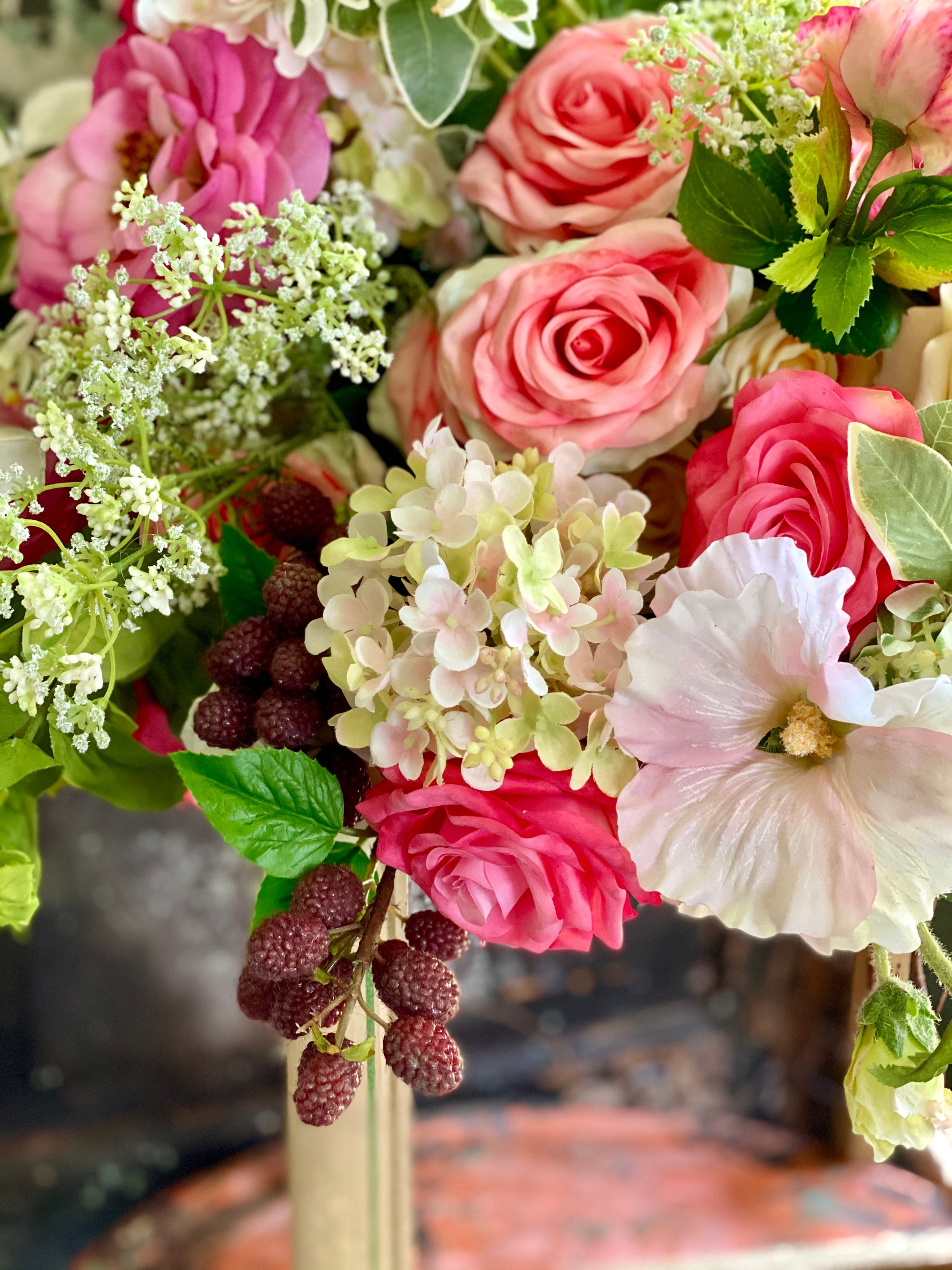 How To Get a Garden Fresh Look With Silk Flowers
