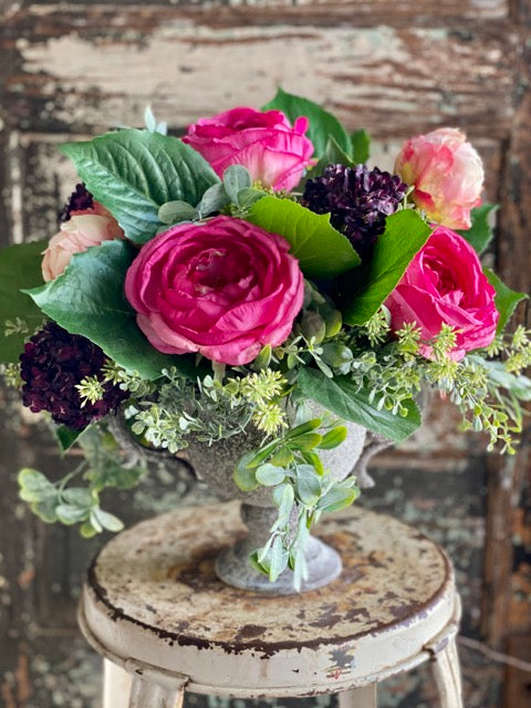 Video Tutorial! How to make a spring centerpiece the easy way