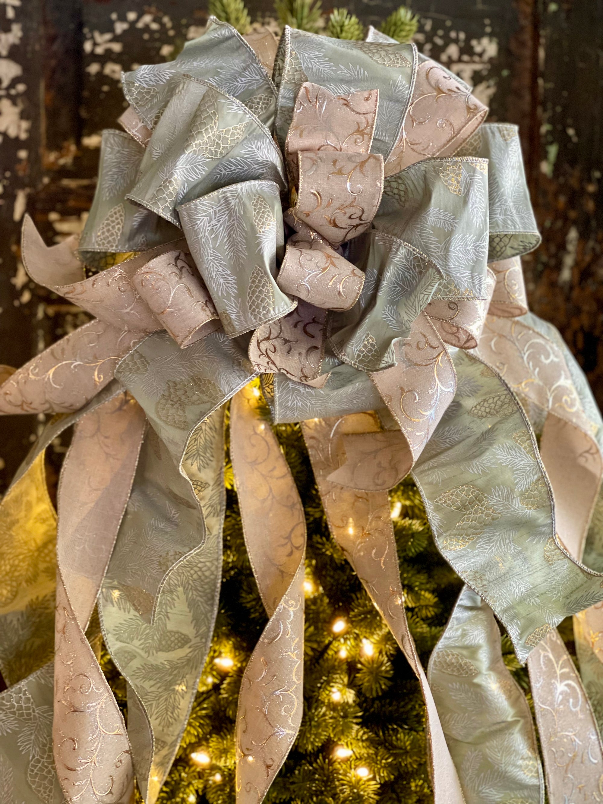 The Champagne Gold Christmas Tree Topper Bow - Crested Perch