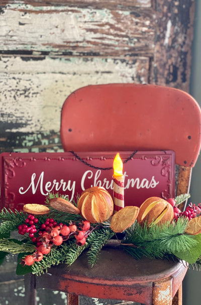 Red Merry Christmas Tin Sign~farmhouse Christmas decor~rustic decor~Xmas decor~cabin decor~holiday sign