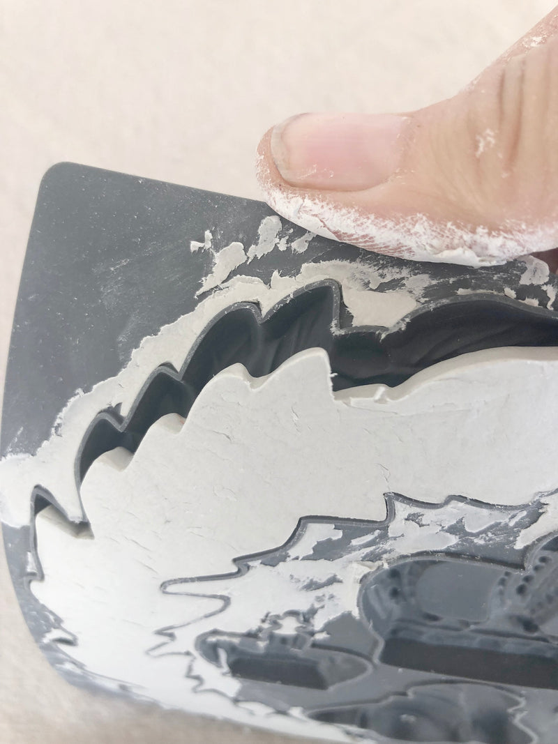 IOD Dainty Flourishes Decor Mould