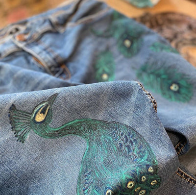 IOD Pavo Peacock Decor Stamp