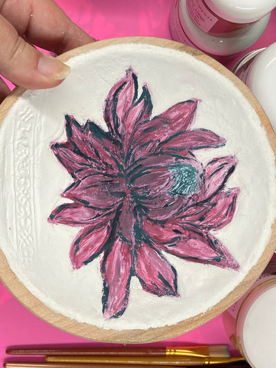 IOD Chrysanthemum Decor Stamp