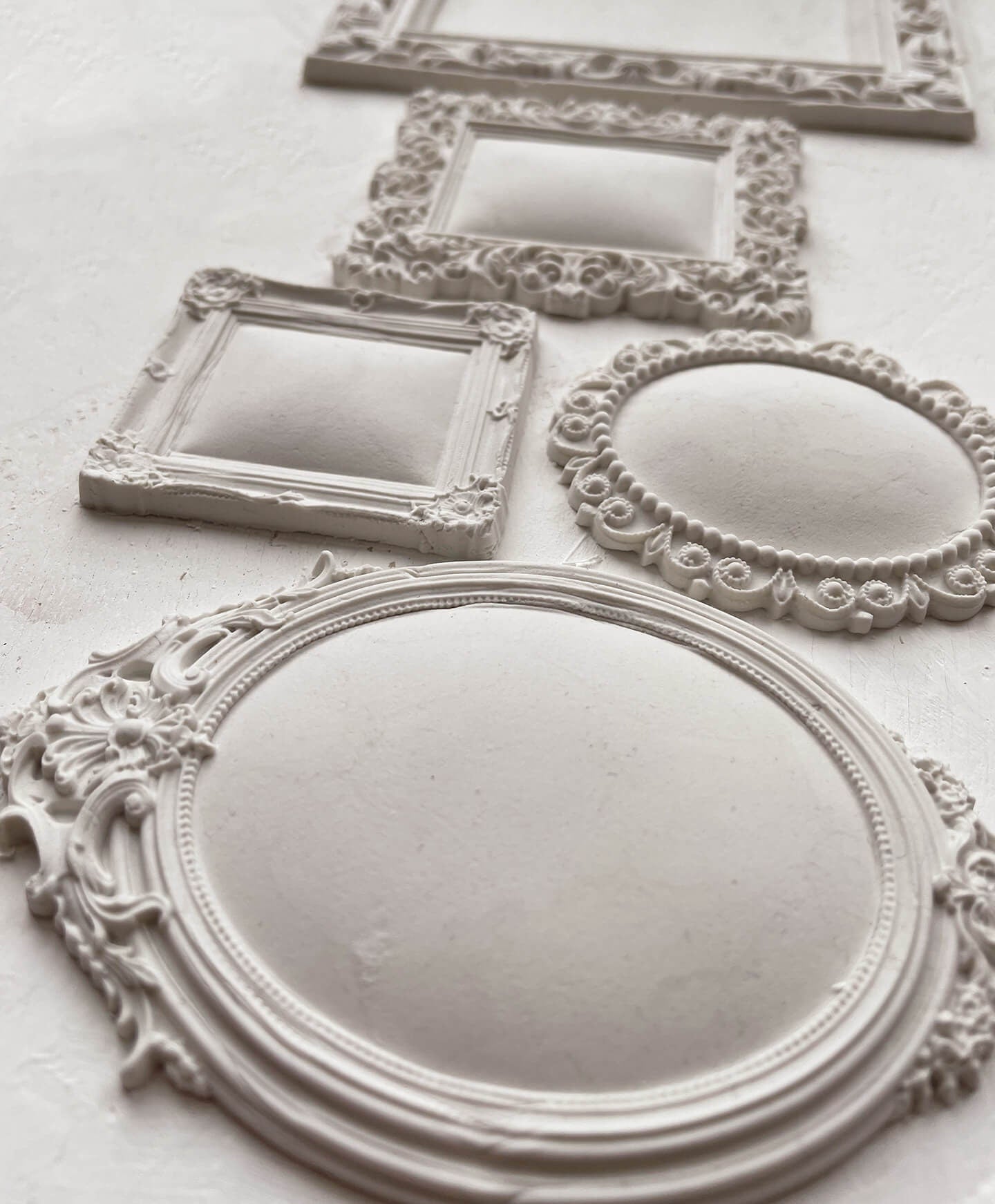 IOD Frames Decor Mould
