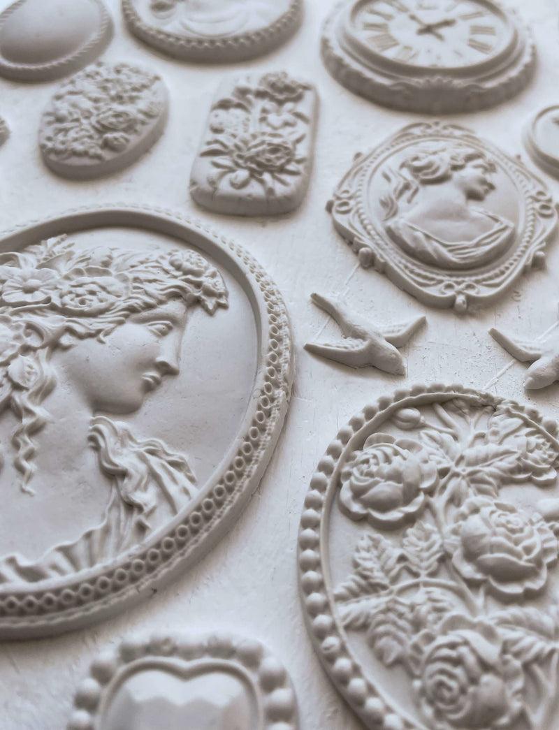 IOD Cameos Decor Mould