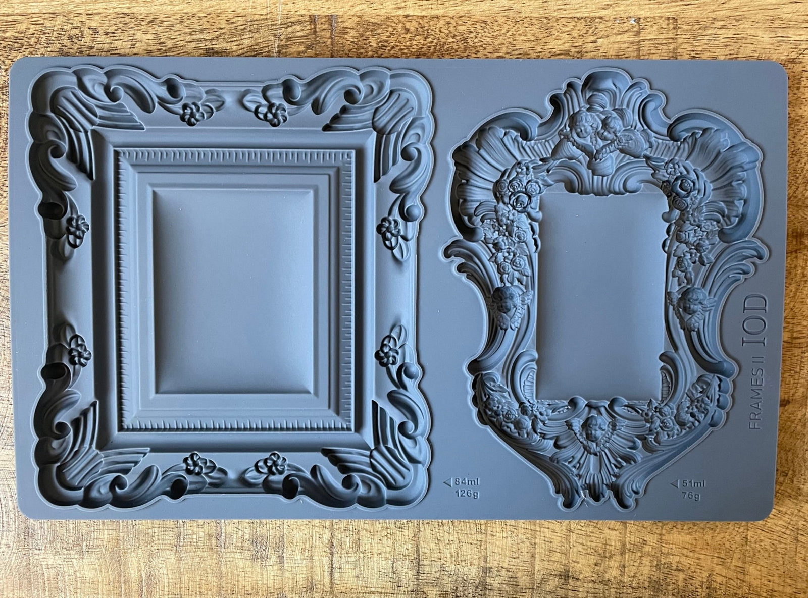 IOD Frames II Decor Mould