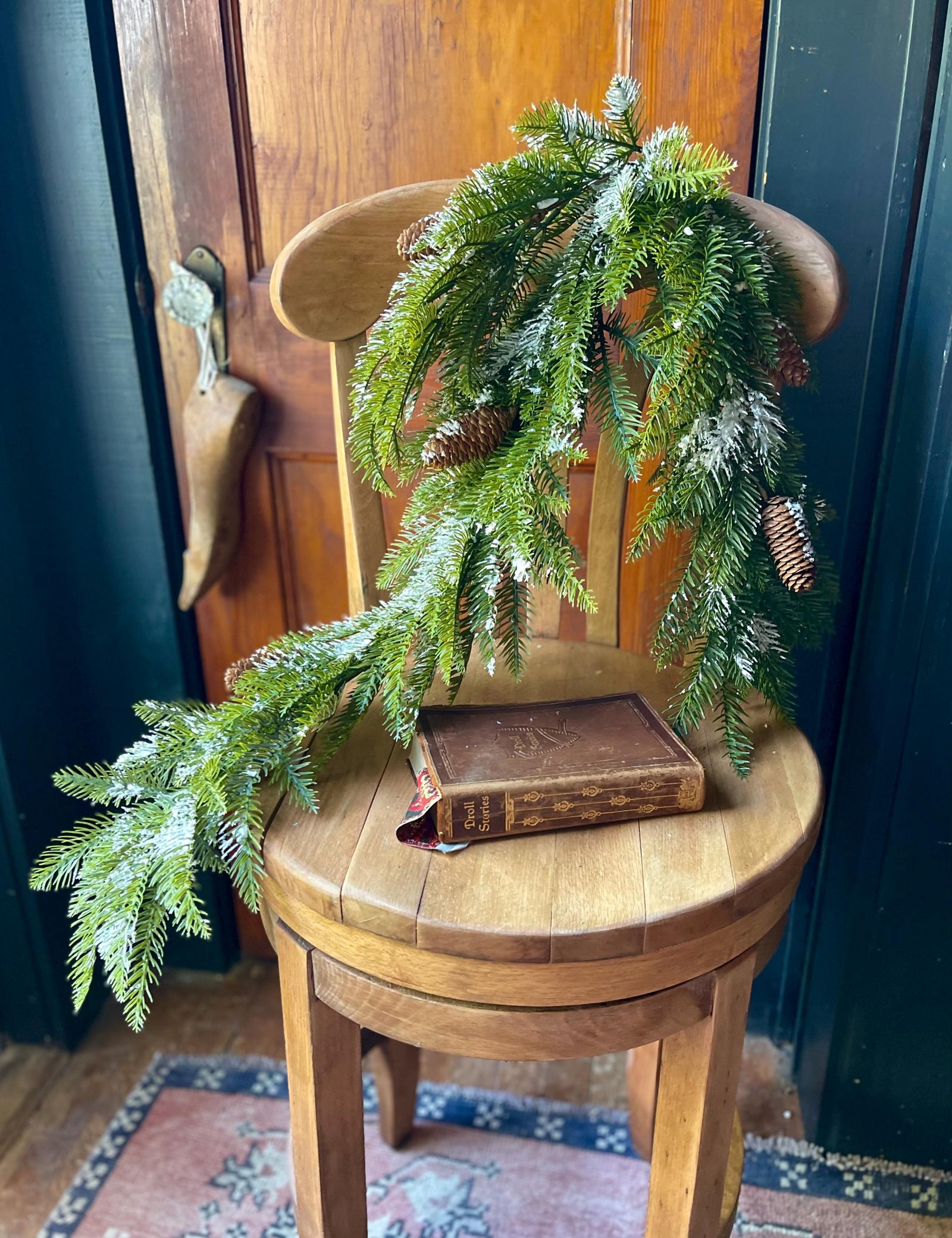 The Shane Faux Snowy Mixed Pine Drop pick