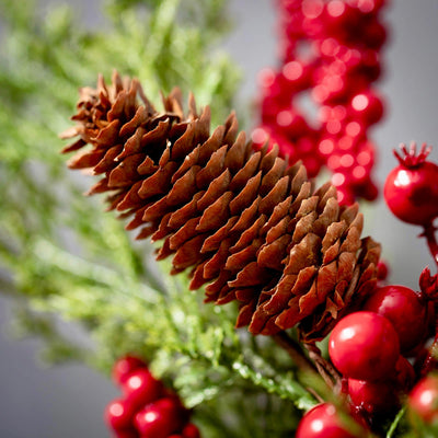 Cedar Red Berry Christmas Candle Ring