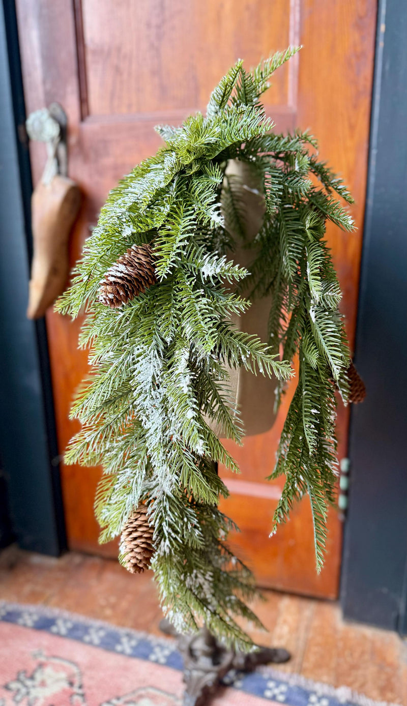 The Shane Faux Snowy Mixed Pine Drop pick