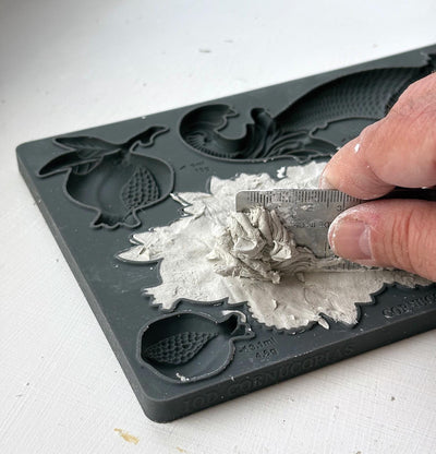 IOD Cornucopias Decor Mould