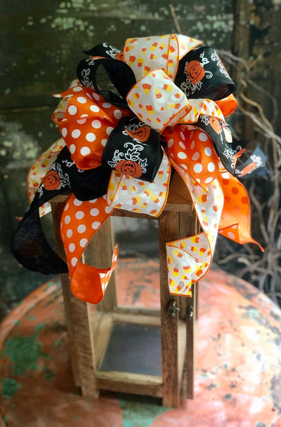 The Hagrid Orange & Black Pumpkin Halloween Bow For wreaths and Lanterns~Candy corn mailbox bow~Halloween decor~fall bow~polka dot bow