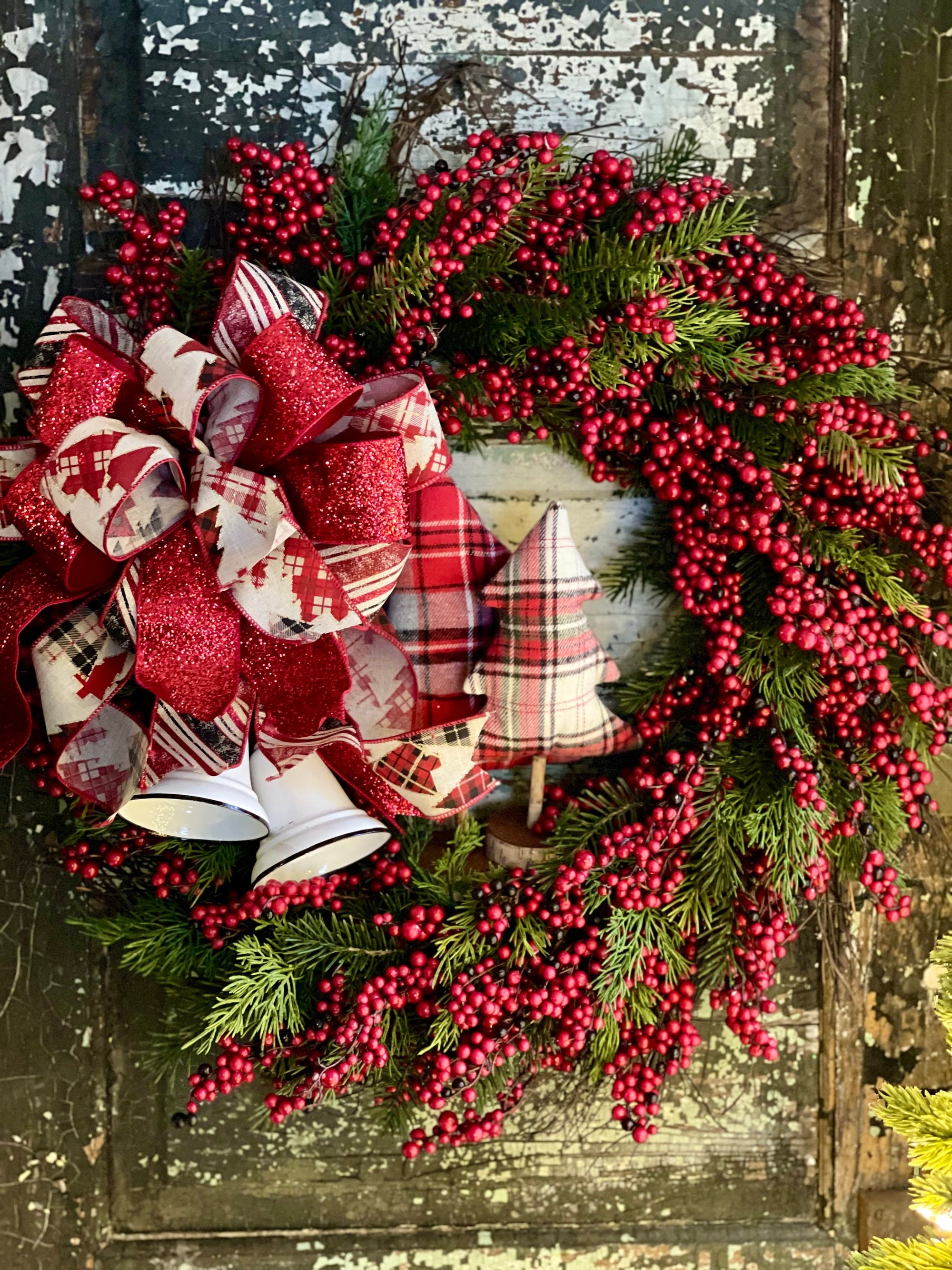 Red and White Wreath
