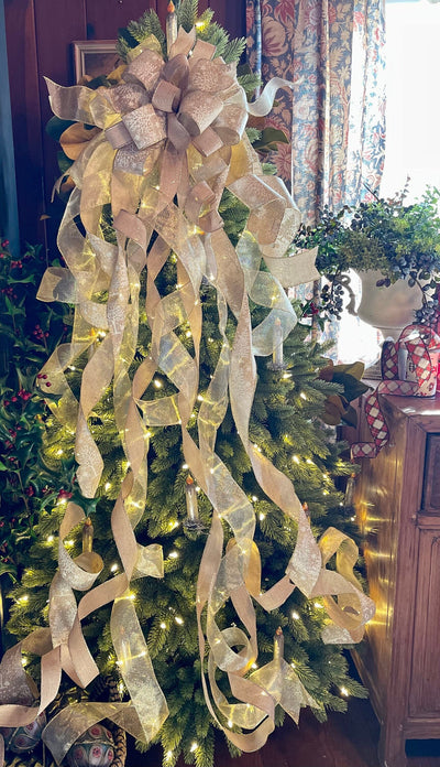 The Julianne Gold & white XXXL Christmas Tree Topper Bow