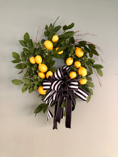 The Laurel Lemon Wreath